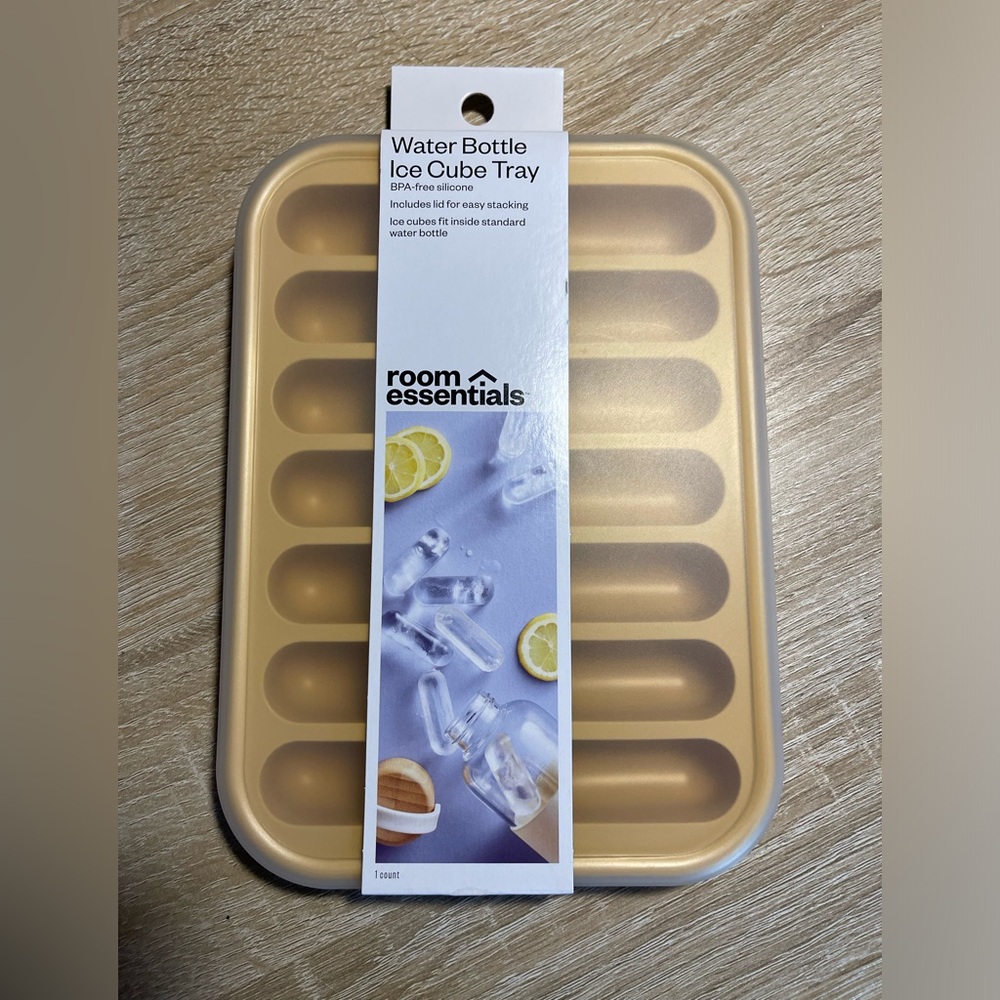2: Silicone Water Bottle Ice Cube Tray with Lid 14 slots, Room Essentials